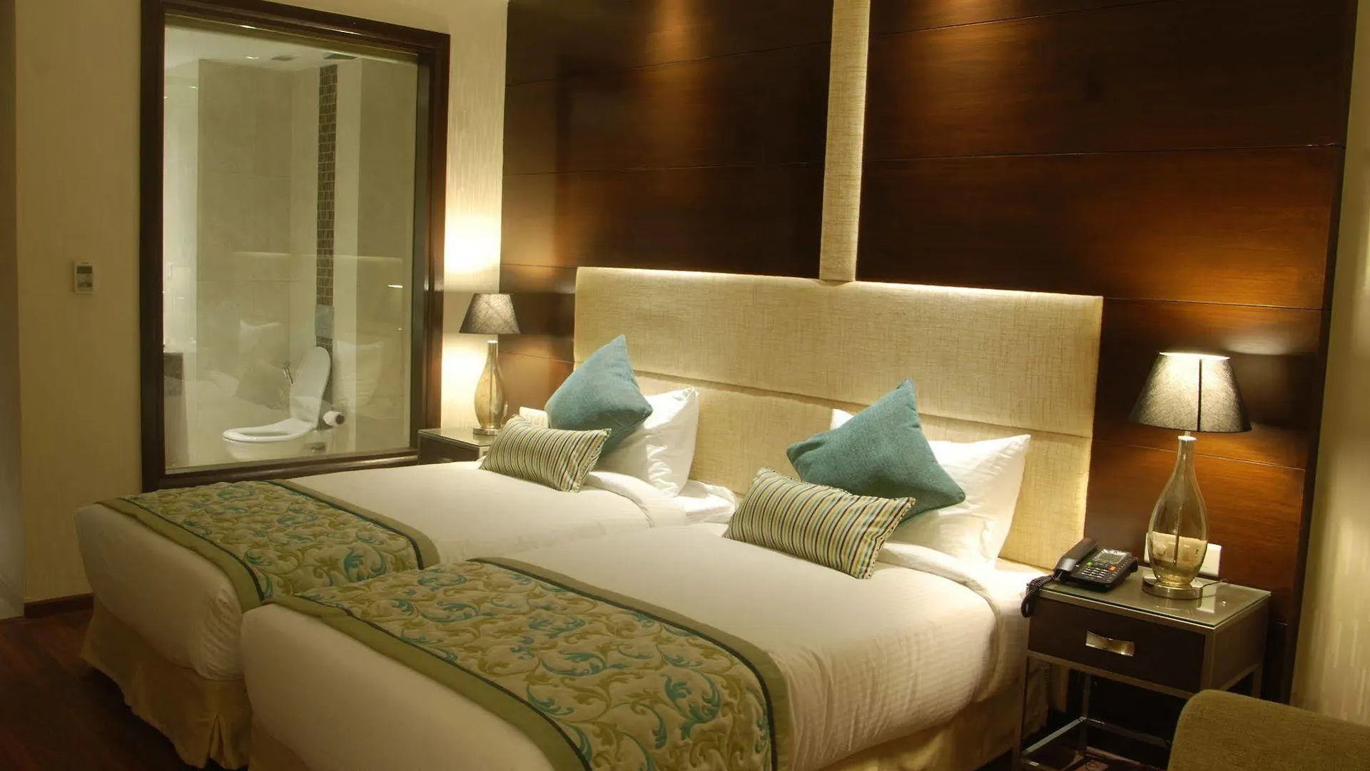 Hotel Pluto'S New Delhi 3*,